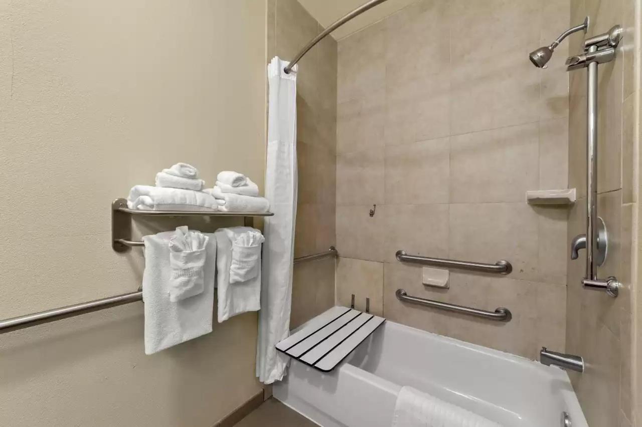 Comfort Suites Central Corpus Christi Bagian luar foto