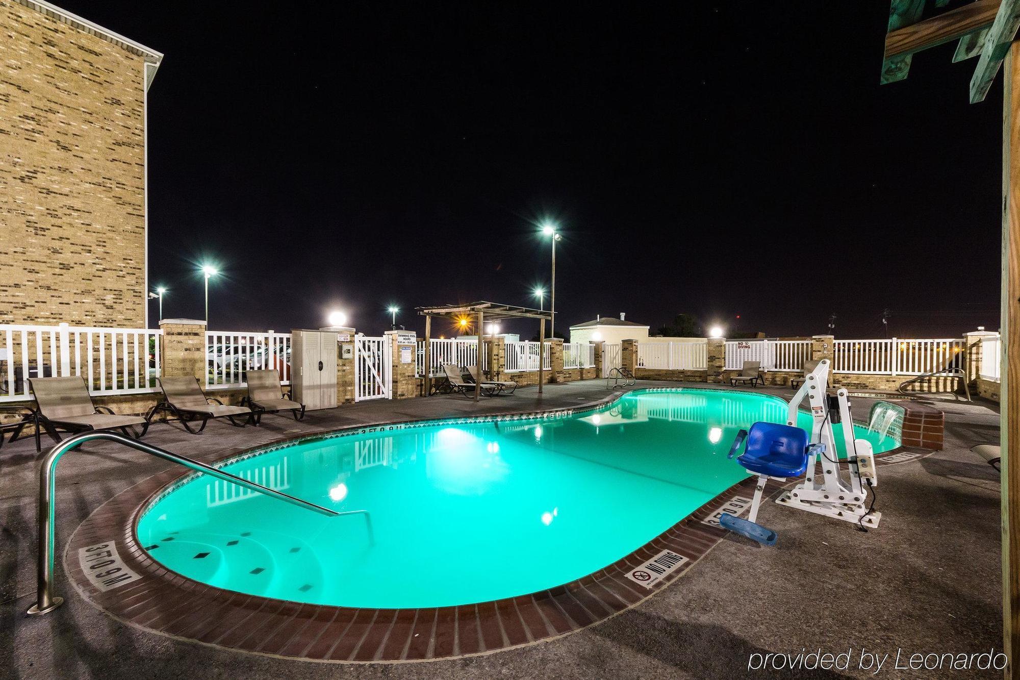 Comfort Suites Central Corpus Christi Bagian luar foto